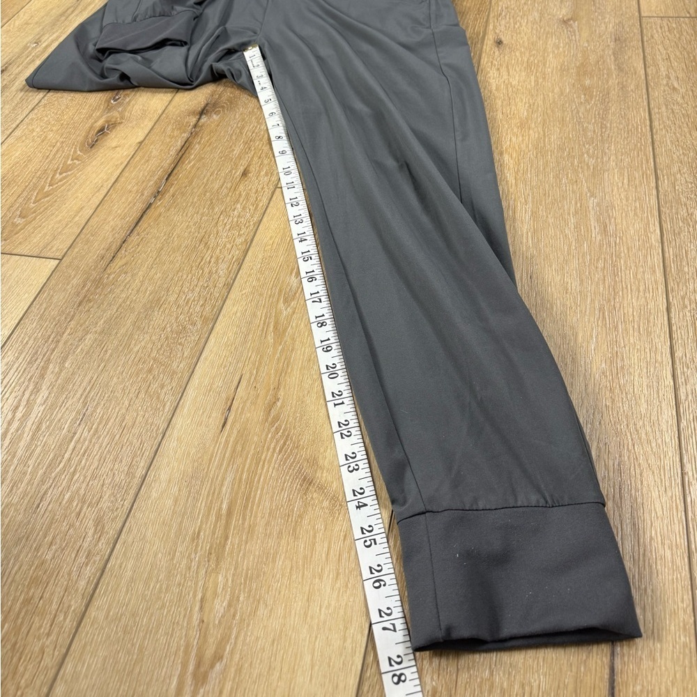 Athleta Gray Joggers Pockets Athleisure Size 8 Women’s - Picture 7 of 11